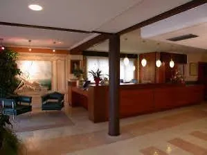 ホテル Il Canova Sandrigo