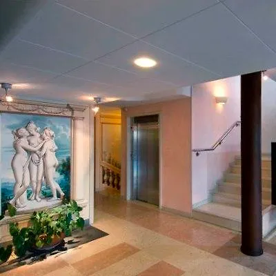 Il Canova ホテル 4*