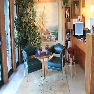 Il Canova 호텔 산드리고